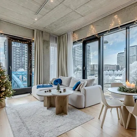 アパート River Premium B *