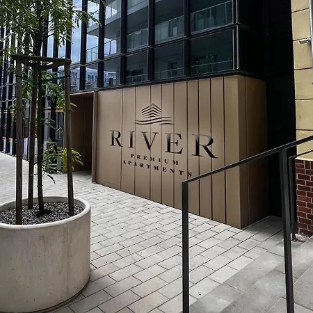 River Premium B Апартаменты *